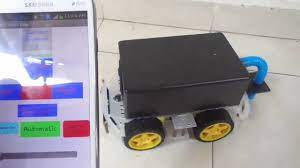 Mendesain dan Membuat Robot Pembersih Rumah dengan Teknologi AI dan IoT”
